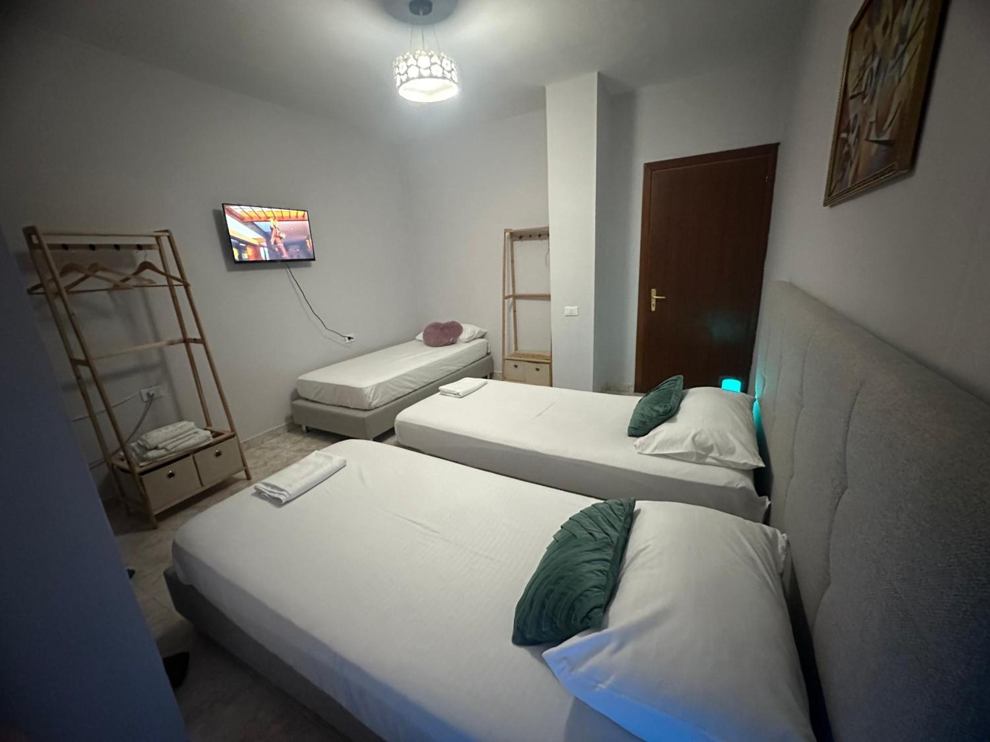 Nunu'S Central Apartment Tirana