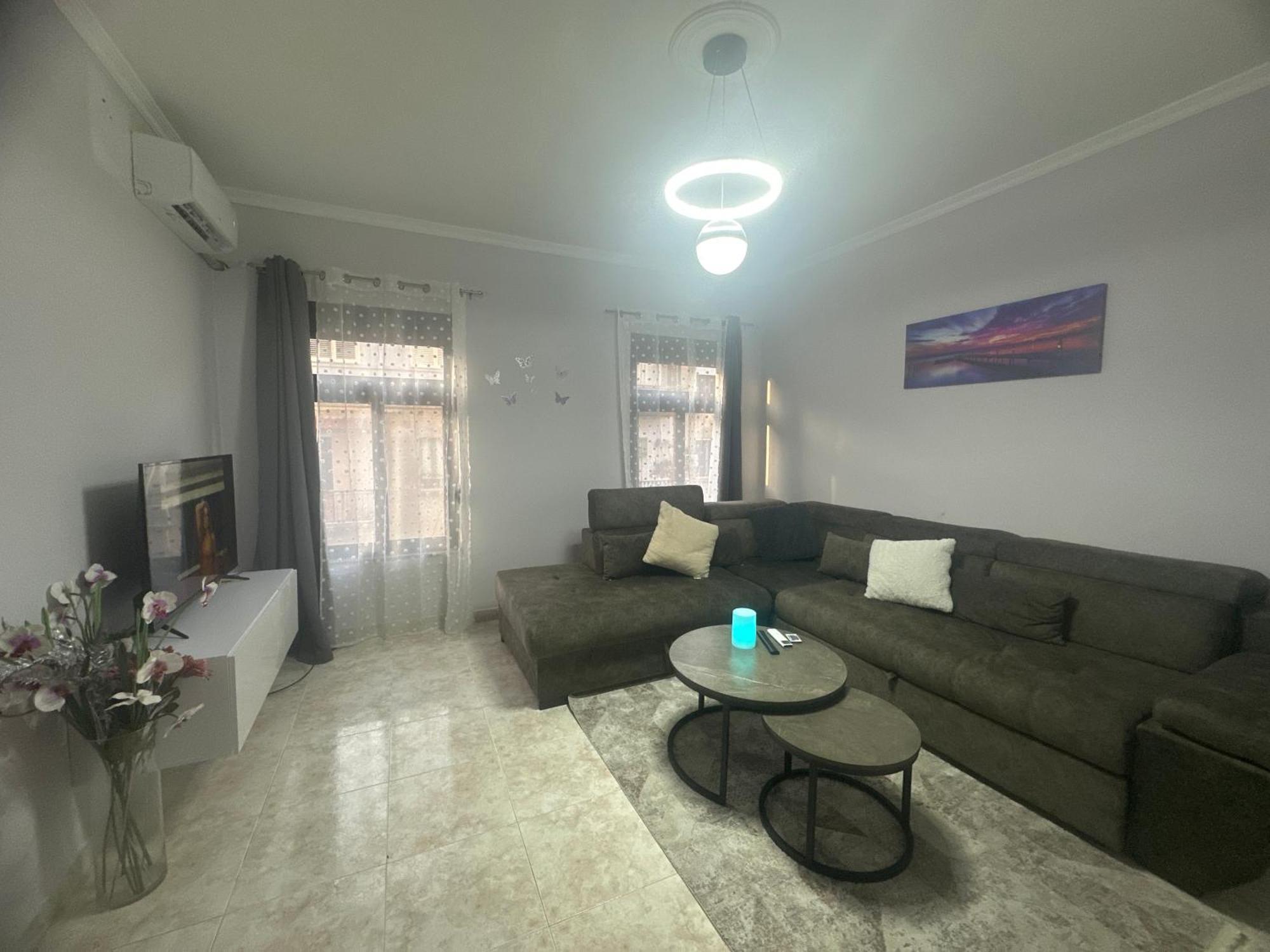 Nunu'S Central Apartment Apartment